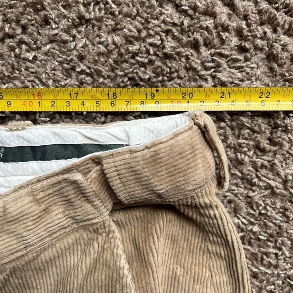 L.L. Bean comfort waist men’s casual corduroy size 44 - Picture 2 of 5